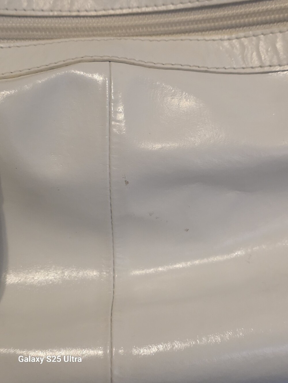 Y2K Vintage Rare Mussio DeGroot White Patent Leather Large Grommet Hobo Bag - Picture 16 of 17